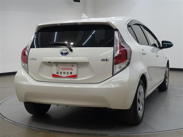 アクア Ｇブラックソフトレザーセレクション　フルセグ　メモリーナビ　ＤＶＤ再生　バックカメラ　衝突被害軽減システム　ＥＴＣ　ドラレコ　ＬＥＤヘッドランプ　ワンオーナー　記録簿（8枚目）