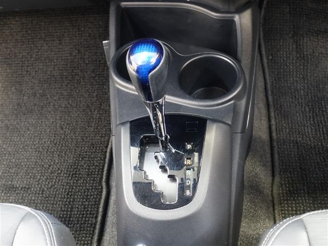 アクア Ｇブラックソフトレザーセレクション　フルセグ　メモリーナビ　ＤＶＤ再生　バックカメラ　衝突被害軽減システム　ＥＴＣ　ドラレコ　ＬＥＤヘッドランプ　ワンオーナー　記録簿（15枚目）