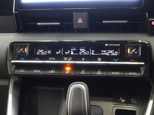 ヴォクシー ハイブリッドＳ－Ｚ　フルセグ　メモリーナビ　ＤＶＤ再生　ミュージックプレイヤー接続可　後席モニター　バックカメラ　衝突被害軽減システム　ＥＴＣ　ドラレコ　両側電動スライド　ＬＥＤヘッドランプ　乗車定員７人　３列シート（15枚目）