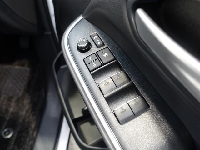 ヴォクシー ハイブリッドＳ－Ｚ　フルセグ　メモリーナビ　ＤＶＤ再生　ミュージックプレイヤー接続可　後席モニター　バックカメラ　衝突被害軽減システム　ＥＴＣ　ドラレコ　両側電動スライド　ＬＥＤヘッドランプ　乗車定員７人　３列シート（26枚目）