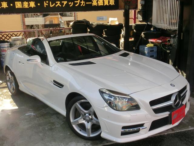 SLK SLK200 全国6ヶ月保証 1オーナー 禁煙車 AMGスポ-ツパッケージ マジックスカイルーフ キーレスゴー  黒本革 Bluetooth対応ナビ リアカメラ AMGエアロ トランクスポイラーブラスポM(3枚目)