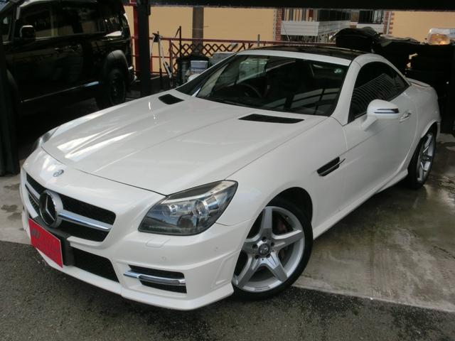 SLK SLK200 全国6ヶ月保証 1オーナー 禁煙車 AMGスポ-ツパッケージ マジックスカイルーフ キーレスゴー  黒本革 Bluetooth対応ナビ リアカメラ AMGエアロ トランクスポイラーブラスポM(5枚目)