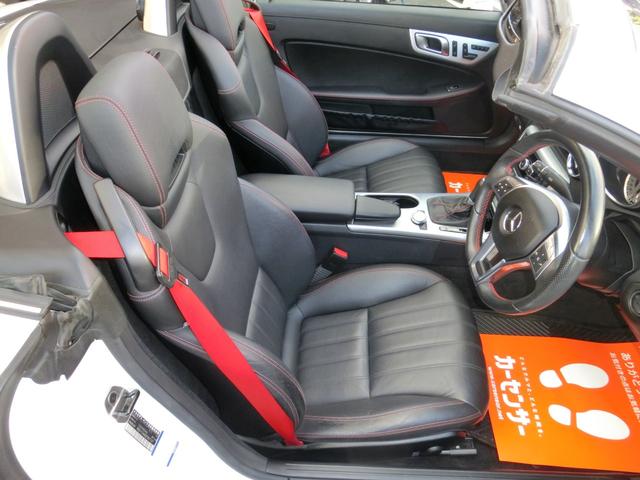 SLK SLK200 全国6ヶ月保証 1オーナー 禁煙車 AMGスポ-ツパッケージ マジックスカイルーフ キーレスゴー  黒本革 Bluetooth対応ナビ リアカメラ AMGエアロ トランクスポイラーブラスポM(14枚目)