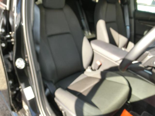 ＭＡＺＤＡ３ファストバック ２０Ｓプロアクティブ　ツーリングセレクション　全国１年保証！オートエグゼエアロ！禁煙車！Ｍ　Ｈｙｂｒｉｄ（エム　ハイブリッド）！１０．２５型純正フルセグナビ！　全周囲カメラ！　シートヒーター！レーダークルーズコントロール！パワーシート！（14枚目）