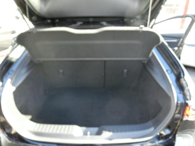 ＭＡＺＤＡ３ファストバック ２０Ｓプロアクティブ　ツーリングセレクション　全国１年保証！オートエグゼエアロ！禁煙車！Ｍ　Ｈｙｂｒｉｄ（エム　ハイブリッド）！１０．２５型純正フルセグナビ！　全周囲カメラ！　シートヒーター！レーダークルーズコントロール！パワーシート！（17枚目）