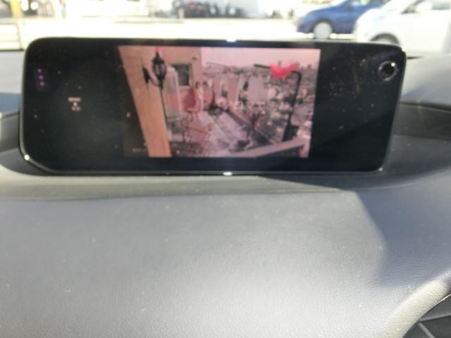 ＭＡＺＤＡ３ファストバック ２０Ｓプロアクティブ　ツーリングセレクション　全国１年保証！オートエグゼエアロ！禁煙車！Ｍ　Ｈｙｂｒｉｄ（エム　ハイブリッド）！１０．２５型純正フルセグナビ！　全周囲カメラ！　シートヒーター！レーダークルーズコントロール！パワーシート！（22枚目）