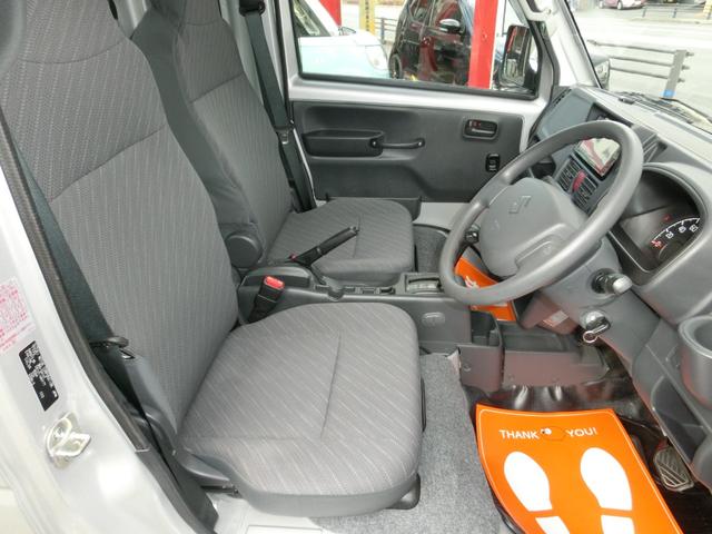 スーパーキャリイ Ｘ　全国保証令和９年１月迄　禁煙車　デュアルブレーキサポート新名神対応Ｂｌｕｅｔｏｏｔｈ対応フルセグナビ　ＥＴＣ　切り替４駆　オートマ　猪狩バンパー　ジオランダブロックタイヤ　　作業灯（11枚目）