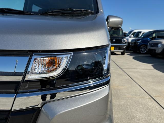 ワゴンRカスタムZ カスタムZ HYBRID ZX 4型 デュアルカメラブレーキ|後退時ブレーキサポート|LEDヘッドランプ|アダプティブクルーズコントロール|全方位モニター用カメラパッケージ|14インチアルミホイール|USB電源ソケット|(23枚目)