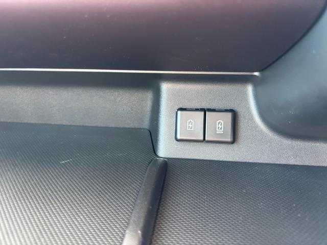 スペーシアカスタム カスタム　ＨＹＢＲＩＤ　ＸＳターボ　電動パーキング　ＬＥＤ　デュアルセンサーブレーキＩＩ｜後席両側ワンアクションパワースライド｜ＬＥＤヘッドランプ｜電動パーキングブレーキ｜マルチユースフラップ｜スリムサーキュレーター｜シートヒーター｜（18枚目）