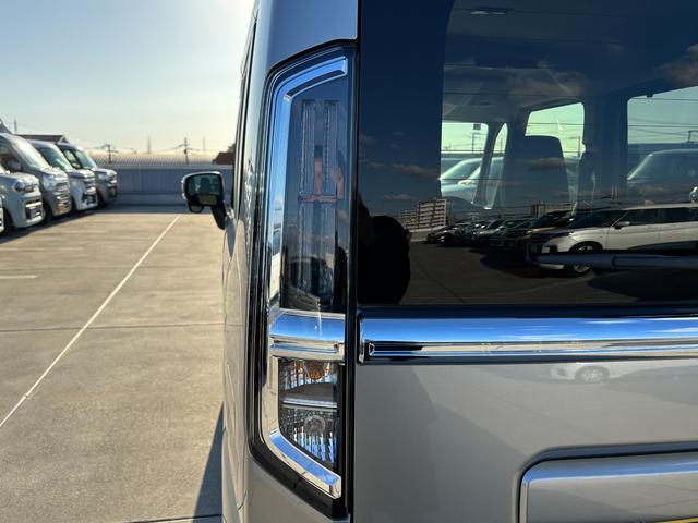 スペーシアカスタム カスタム　ＨＹＢＲＩＤ　ＸＳターボ　電動パーキング　ＬＥＤ　デュアルセンサーブレーキＩＩ｜後席両側ワンアクションパワースライド｜ＬＥＤヘッドランプ｜電動パーキングブレーキ｜マルチユースフラップ｜スリムサーキュレーター｜シートヒーター｜（29枚目）