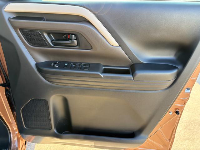 スペーシア HYBRID X 後席両側パワースライドドア 全方位ナビ デュアルセンサーブレーキII|後席両側ワンアクションパワースライド|LEDヘッドランプ|全方位モニター付メモリーナビゲーション|マルチユースフラップ|スリムサーキュレーター|(32枚目)