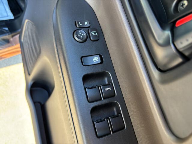 スペーシア HYBRID X 後席両側パワースライドドア 全方位ナビ デュアルセンサーブレーキII|後席両側ワンアクションパワースライド|LEDヘッドランプ|全方位モニター付メモリーナビゲーション|マルチユースフラップ|スリムサーキュレーター|(33枚目)