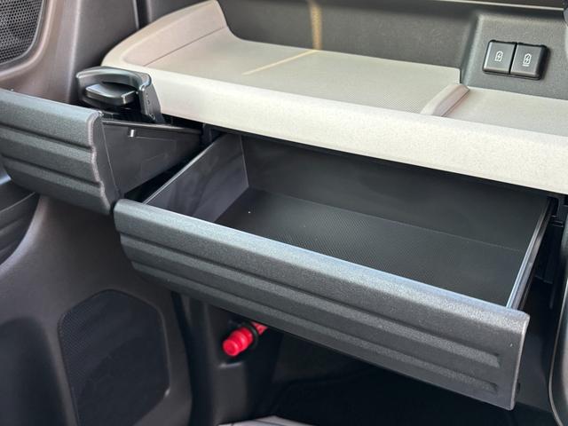 スペーシア HYBRID X 後席両側パワースライドドア 全方位ナビ デュアルセンサーブレーキII|後席両側ワンアクションパワースライド|LEDヘッドランプ|全方位モニター付メモリーナビゲーション|マルチユースフラップ|スリムサーキュレーター|(54枚目)