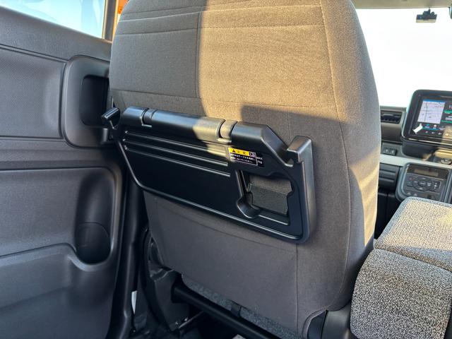 スペーシア HYBRID X 後席両側パワースライドドア 全方位ナビ デュアルセンサーブレーキII|後席両側ワンアクションパワースライド|LEDヘッドランプ|全方位モニター付メモリーナビゲーション|マルチユースフラップ|スリムサーキュレーター|(62枚目)