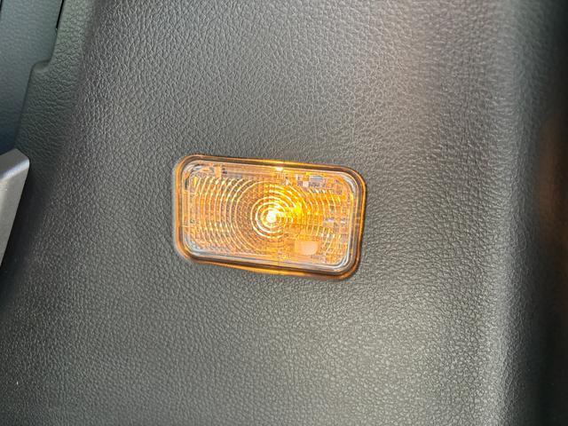 スペーシアカスタム カスタム HYBRID XSターボ ステアリングヒーター デュアルセンサーブレーキII|後席両側ワンアクションパワースライド|LEDヘッドランプ|電動パーキングブレーキ|マルチユースフラップ|スリムサーキュレーター|シートヒーター|(66枚目)