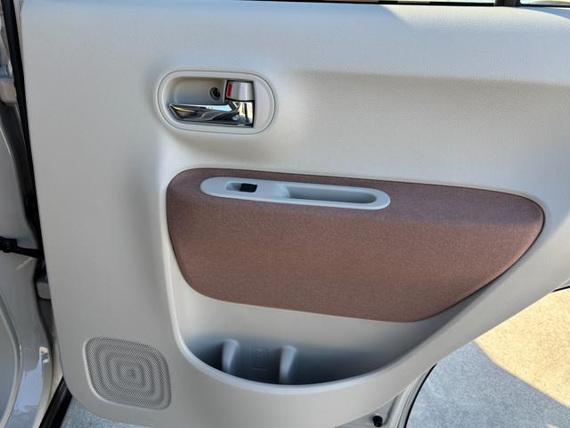 アルトラパン Ｘ　５型　ＬＥＤヘッドランプ　全方位モニター付オーディオレス　デュアルカメラブレーキ｜後退時ブレーキサポート｜ＬＥＤヘッドランプ｜フルオートエアコン｜運転席シートヒーター｜ＵＳＢ電源ソケット｜リモート格納式ドアミラー｜（54枚目）