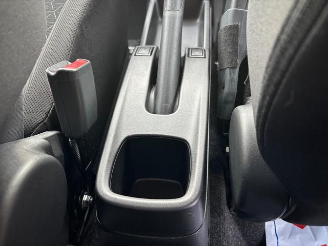 �݌Ɏԑ����ɂ����Ȃ��ɍ��������Ԃ������ƌ�����܂��B���̂���`���������Ă��������܂��B