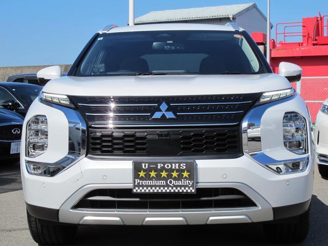 アウトランダーＰＨＥＶ Ｇ　禁煙・メーカーナビ・フルセグＴＶ・ＴＶキャンセラー・全周囲・ＢＯＳＥ・ＨＵＤ・ＢＳＭ・ドラレコ・黒革シート・パワーシート・パワーバックドア・シートヒーター・レーダークルーズ・衝突軽減・スマートキー２個（9枚目）