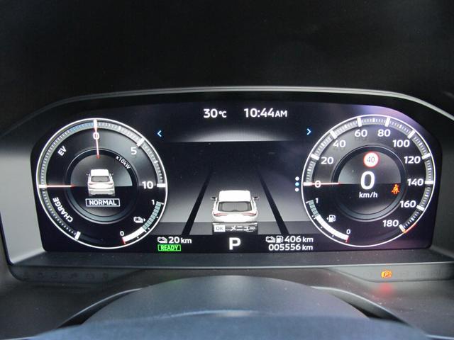 アウトランダーＰＨＥＶ Ｇ　禁煙・メーカーナビ・フルセグＴＶ・ＴＶキャンセラー・全周囲・ＢＯＳＥ・ＨＵＤ・ＢＳＭ・ドラレコ・黒革シート・パワーシート・パワーバックドア・シートヒーター・レーダークルーズ・衝突軽減・スマートキー２個（24枚目）