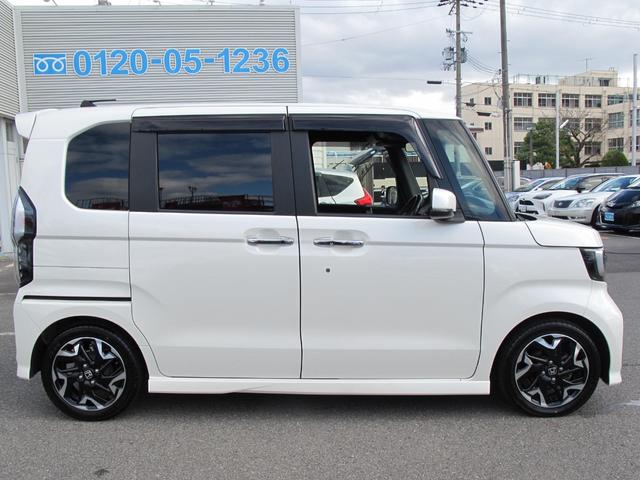 Ｎ－ＢＯＸカスタム Ｇ・ＥＸターボホンダセンシング　８インチナビ　助手席スーパースライドシート　ＬＥＤシーケンシャルランプ　バックモニター　フルセグテレビ・ＢＴオーディオ・両側パワースライドドア・スマートキー・ＥＴＣ・レーダークルーズ・衝突軽減ブレーキ（11枚目）