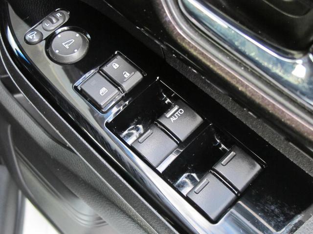 Ｎ－ＢＯＸカスタム Ｇ・ＥＸターボホンダセンシング　８インチナビ　助手席スーパースライドシート　ＬＥＤシーケンシャルランプ　バックモニター　フルセグテレビ・ＢＴオーディオ・両側パワースライドドア・スマートキー・ＥＴＣ・レーダークルーズ・衝突軽減ブレーキ（34枚目）