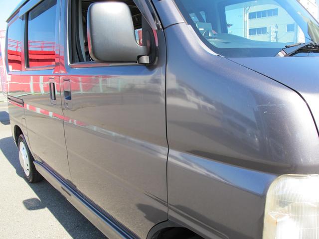 全国陸送ご納車致します。料金をわかりやすくしております。（離島・北海道・沖縄の料金はお問合せください。高額車両や特殊車両は料金が変わります。）。店舗納車の場合は無料です。