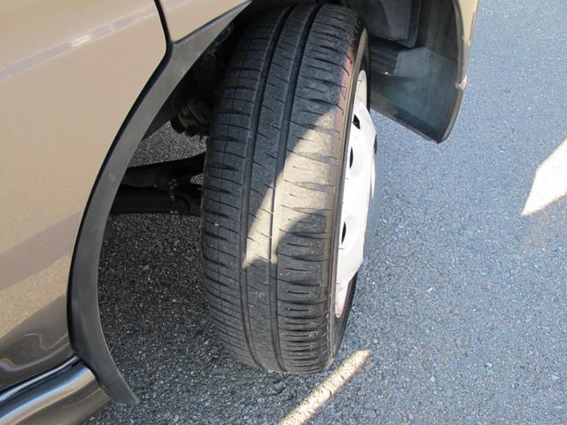 全国陸送ご納車致します。料金をわかりやすくしております。（離島・北海道・沖縄の料金はお問合せください。高額車両や特殊車両は料金が変わります。）。店舗納車の場合は無料です。