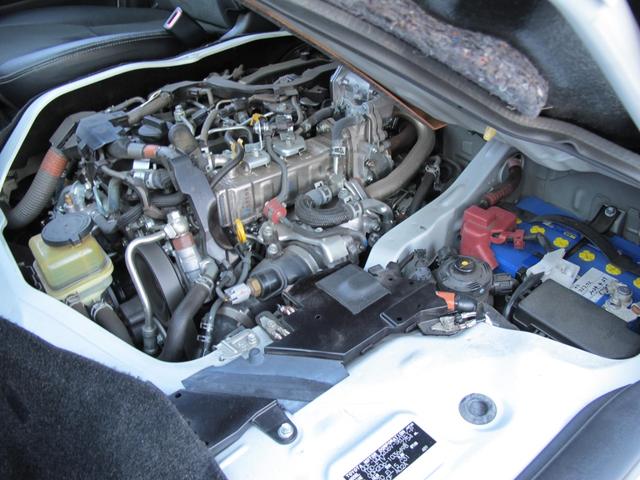 レジアスエースバン スーパーGL ダークプライムII 1オーナー・禁煙・TRDエアロ・両側パワースライドドア・社外ナビ(XF11Z)フルセグTV・Bカメラ・Rコーナーセンサー・衝突軽減・レーンキープ・スマートキー2個・DVD再生可・Bluetooth接続(18枚目)