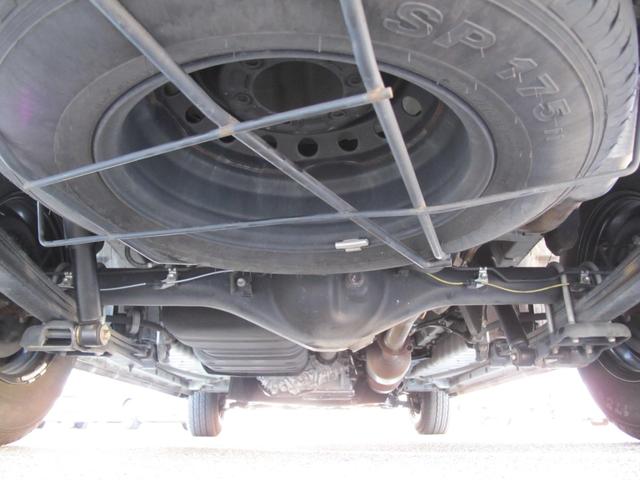 レジアスエースバン スーパーGL ダークプライムII 1オーナー・禁煙・TRDエアロ・両側パワースライドドア・社外ナビ(XF11Z)フルセグTV・Bカメラ・Rコーナーセンサー・衝突軽減・レーンキープ・スマートキー2個・DVD再生可・Bluetooth接続(54枚目)