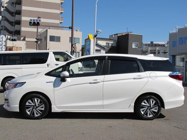 シャトル ハイブリッドＸ　１オーナー・禁煙・社外ナビ・フルセグＴＶ・Ｂカメラ・Ｂｌｕｅｔｏｏｔｈ接続・あんしんパッケージ・クルコン・ドラレコ・パドルシフト・コンビシート・ＬＥＤライト・電格ミラー・ＥＴＣ・スマートキー（9枚目）