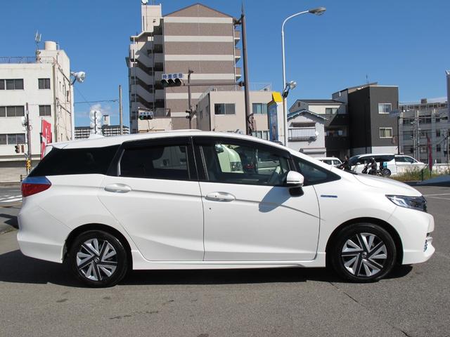 シャトル ハイブリッドＸ　１オーナー・禁煙・社外ナビ・フルセグＴＶ・Ｂカメラ・Ｂｌｕｅｔｏｏｔｈ接続・あんしんパッケージ・クルコン・ドラレコ・パドルシフト・コンビシート・ＬＥＤライト・電格ミラー・ＥＴＣ・スマートキー（10枚目）