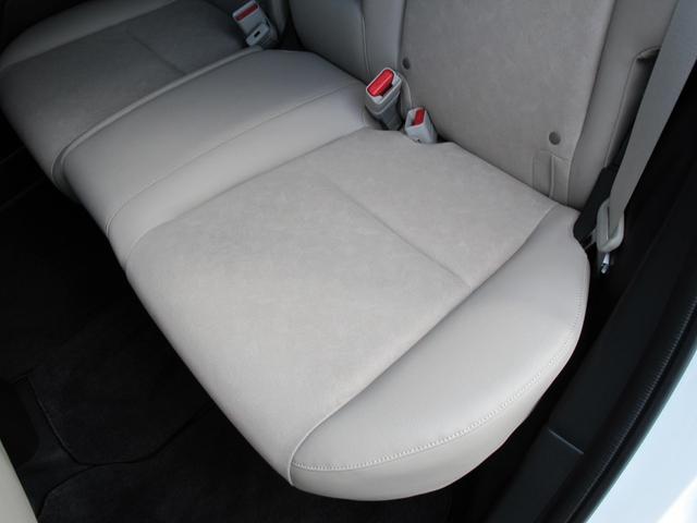 シャトル ハイブリッドＸ　１オーナー・禁煙・社外ナビ・フルセグＴＶ・Ｂカメラ・Ｂｌｕｅｔｏｏｔｈ接続・あんしんパッケージ・クルコン・ドラレコ・パドルシフト・コンビシート・ＬＥＤライト・電格ミラー・ＥＴＣ・スマートキー（45枚目）