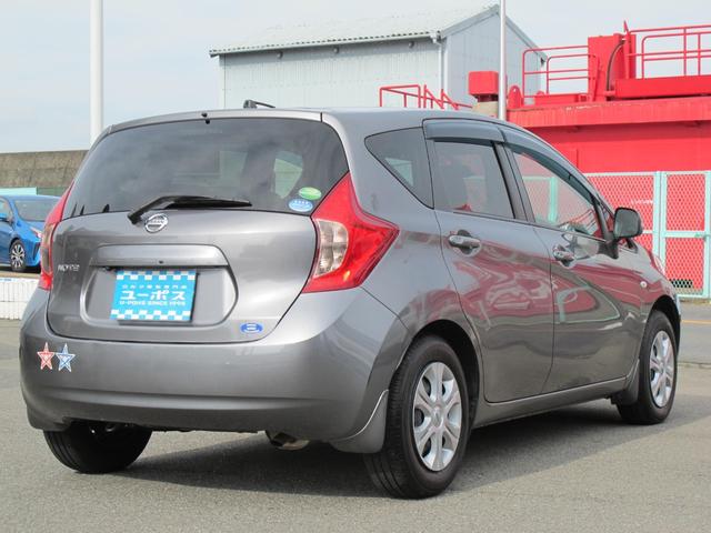 ノート Ｘ　ワンオーナー・バックモニター・純正ナビ／ＭＭ１１３Ｄ－Ｗ・フルセグテレビ・ドライブレコーダー・スマートキー２個・ＥＴＣ・電動格納ミラー・アイドリングストップ（8枚目）