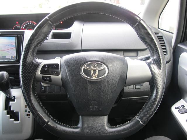 ヴォクシー ZS 社外ナビ(NR-MZ077)フルセグTV・Bカメラ・前後ドラレコ・Bluetooth接続・左側パワースライドドア・電動格納ミラー・ETC・スマートキー・純正16インチアルミホイール(20枚目)