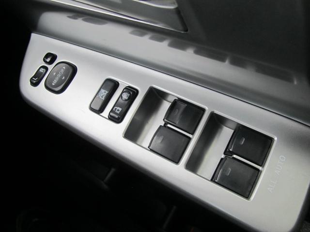 ヴォクシー ZS 社外ナビ(NR-MZ077)フルセグTV・Bカメラ・前後ドラレコ・Bluetooth接続・左側パワースライドドア・電動格納ミラー・ETC・スマートキー・純正16インチアルミホイール(26枚目)