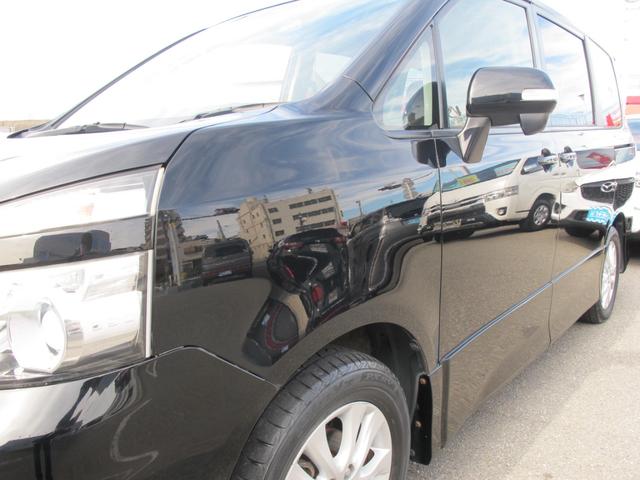 ヴォクシー ZS 社外ナビ(NR-MZ077)フルセグTV・Bカメラ・前後ドラレコ・Bluetooth接続・左側パワースライドドア・電動格納ミラー・ETC・スマートキー・純正16インチアルミホイール(46枚目)