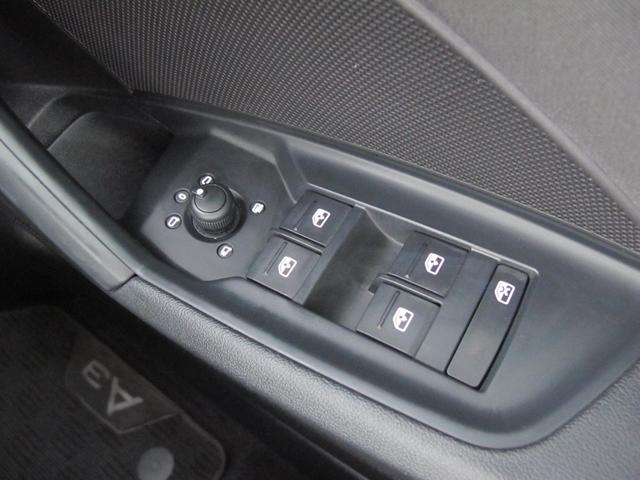 A3 スポーツバック30TFSI ナビゲーションパッケージ・コンビニエンス/アシスタンスパッケージ・バーチャルコックピット・フルセグTV・Bカメラ・パークアシスト・BSM・ETC2.0・レーダークルーズ・衝突軽減・スマートキー2個(26枚目)