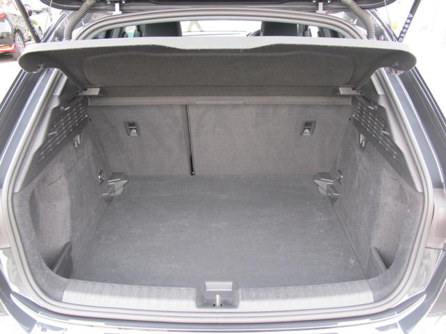 A3 スポーツバック30TFSI ナビゲーションパッケージ・コンビニエンス/アシスタンスパッケージ・バーチャルコックピット・フルセグTV・Bカメラ・パークアシスト・BSM・ETC2.0・レーダークルーズ・衝突軽減・スマートキー2個(42枚目)