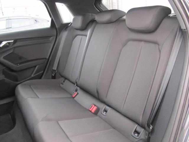 A3 スポーツバック30TFSI ナビゲーションパッケージ・コンビニエンス/アシスタンスパッケージ・バーチャルコックピット・フルセグTV・Bカメラ・パークアシスト・BSM・ETC2.0・レーダークルーズ・衝突軽減・スマートキー2個(46枚目)