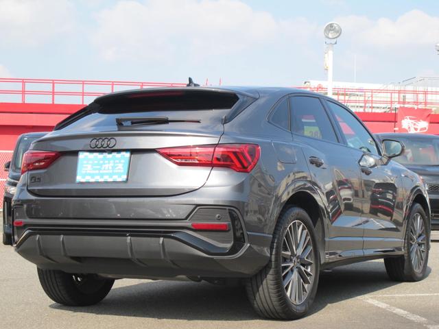 Ｑ３スポーツバック ３５ＴＦＳＩ　Ｓライン　黒革・Ｆ席Ｐシート・シートヒータ・パワーバックドア・コンビニエンス／アシスタンスパッケージ・ブラックスタイリングパッケージ・メーカーナビ・全周囲・スマートキー２個・ＥＴＣ２．０・バーチャルコックピット（13枚目）
