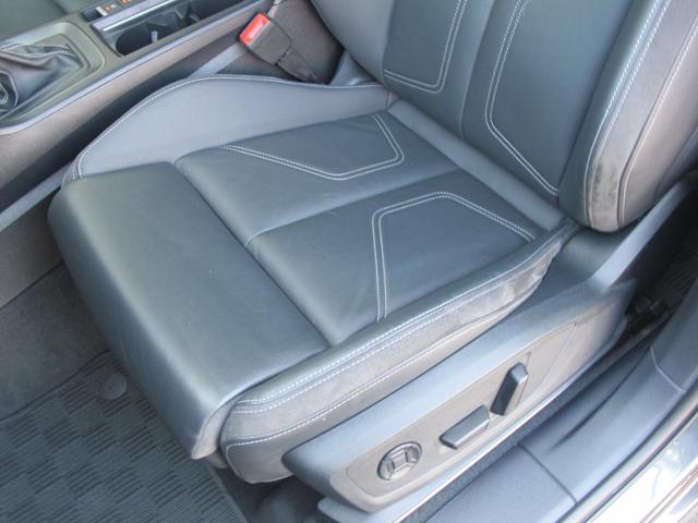 Ｑ３スポーツバック ３５ＴＦＳＩ　Ｓライン　黒革・Ｆ席Ｐシート・シートヒータ・パワーバックドア・コンビニエンス／アシスタンスパッケージ・ブラックスタイリングパッケージ・メーカーナビ・全周囲・スマートキー２個・ＥＴＣ２．０・バーチャルコックピット（49枚目）