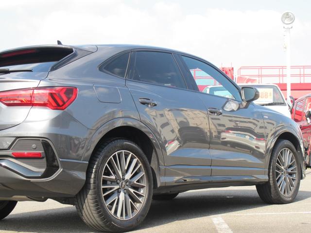 Ｑ３スポーツバック ３５ＴＦＳＩ　Ｓライン　黒革・Ｆ席Ｐシート・シートヒータ・パワーバックドア・コンビニエンス／アシスタンスパッケージ・ブラックスタイリングパッケージ・メーカーナビ・全周囲・スマートキー２個・ＥＴＣ２．０・バーチャルコックピット（60枚目）