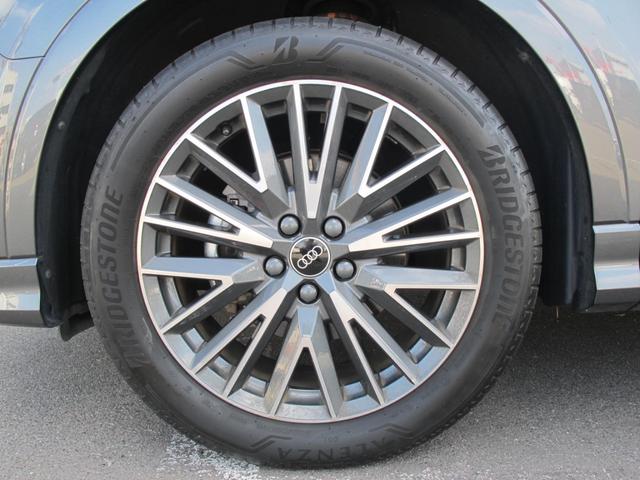 Ｑ３スポーツバック ３５ＴＦＳＩ　Ｓライン　黒革・Ｆ席Ｐシート・シートヒータ・パワーバックドア・コンビニエンス／アシスタンスパッケージ・ブラックスタイリングパッケージ・メーカーナビ・全周囲・スマートキー２個・ＥＴＣ２．０・バーチャルコックピット（65枚目）