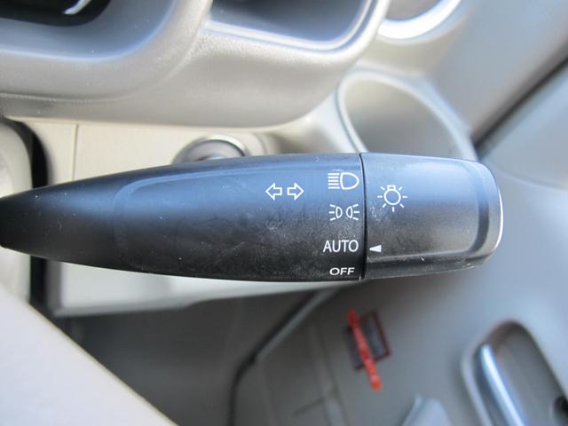 エブリイワゴン 車椅子移動者 分割式リアシート付 電動オートステップ装着車 純正ナビ(CN-RZ765W)フルセグTV・Bカメラ・ドラレコ・Bluetooth接続・衝突軽減システム・左オートステップ・電格ミラー・フォグランプ・ETC・スマートキー・社外12インチアルミホイール(23枚目)