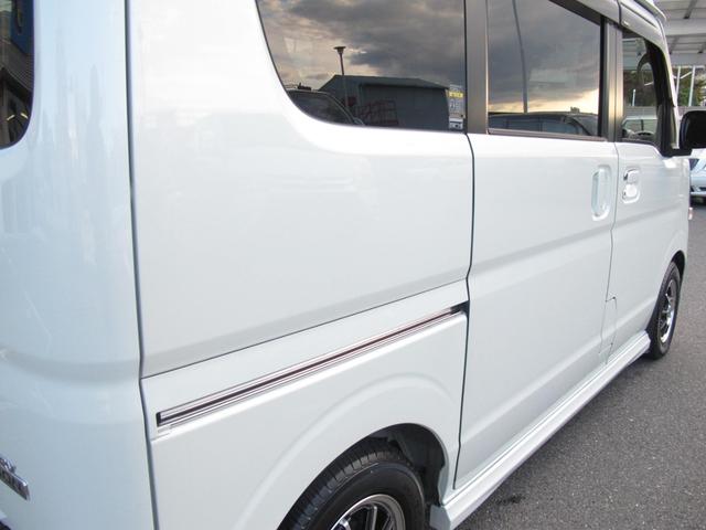 エブリイワゴン 車椅子移動者 分割式リアシート付 電動オートステップ装着車 純正ナビ(CN-RZ765W)フルセグTV・Bカメラ・ドラレコ・Bluetooth接続・衝突軽減システム・左オートステップ・電格ミラー・フォグランプ・ETC・スマートキー・社外12インチアルミホイール(52枚目)