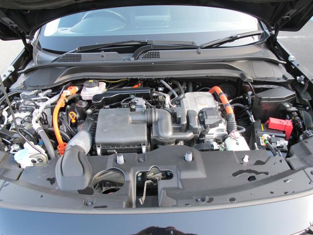 ヴェゼル e:HEV Z 9インチホンダコネクトナビ・フルセグTV・Bカメラ・後退出庫サポート・衝突軽減・レーンキープ・レーダークルーズ・シートヒーター・パワーバックドア・ワイヤレス充電・コンビシート・スマートキー2個(16枚目)