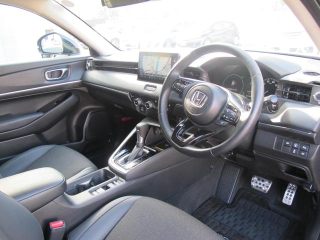 ヴェゼル e:HEV Z 9インチホンダコネクトナビ・フルセグTV・Bカメラ・後退出庫サポート・衝突軽減・レーンキープ・レーダークルーズ・シートヒーター・パワーバックドア・ワイヤレス充電・コンビシート・スマートキー2個(18枚目)
