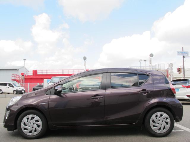 アクア Ｓ　禁煙・社外ナビ・ワンセグＴＶ・Ｂカメラ・ドラレコ・衝突軽減ブレーキ・レーンキープ・シートヒーター・電格ミラー・ＥＴＣ・スマートキー２個（13枚目）