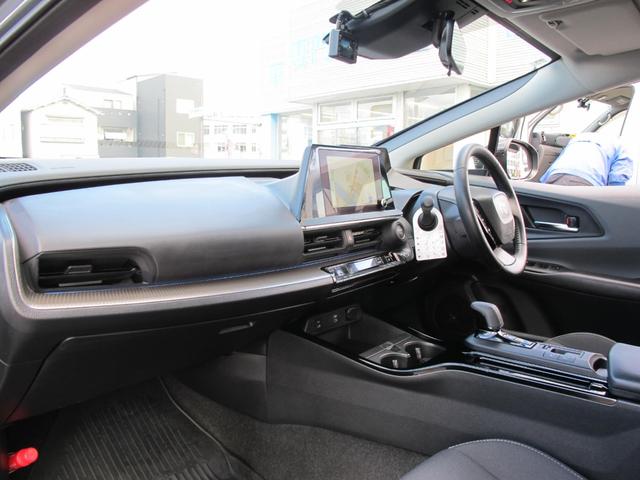 プリウス Ｇ　ワンオーナー　ＢＳＭ　前後ドライブレコーダー　８インチＤＡ　フルセグテレビ　ナビ　Ｂモニター　シートヒーター　ＥＴＣ２．０　スマートキー２個　クリアランスソナー　アップルカープレイ　アンドロイドオート（36枚目）