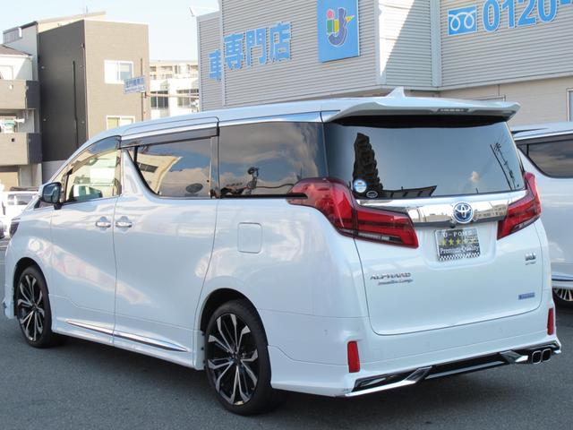 アルファードハイブリッド エグゼクティブラウンジＳ　モデリスタエアロ・２０インチモデリスタＡＷ・サンルーフ・メーカーナビ・フルセグＴＶ・全周囲・ＪＢＬ・ＤＶＤ・デジインミラ・三眼ＬＥＤ・スマートキー２個・ＥＴＣ２．０・革シート・両側パワスラドア（12枚目）